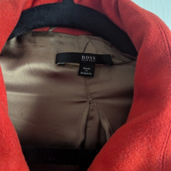 Hugo Boss red wool winter coat 12 NWOT - Picture 3 of 6